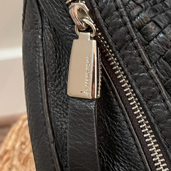 B Makowsky Large Black Leather Shoulder Bag - Picture 4 of 13